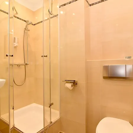 Roemerhof Hotel 3*