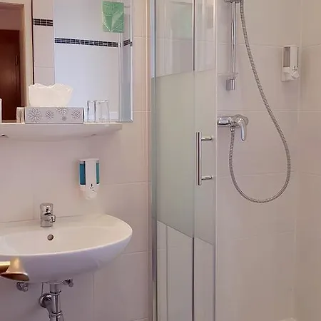 Römerhof 3*
