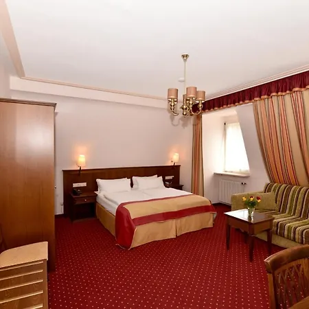 Hotel Römerhof 3*