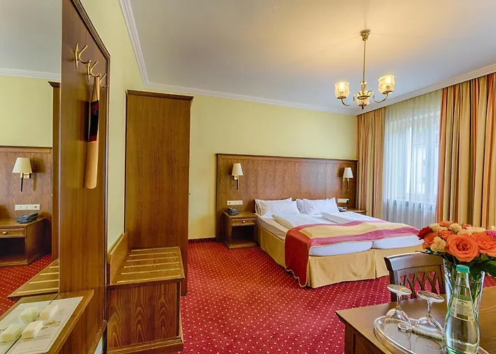 レーマーホフ ホテル