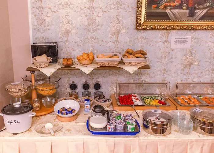 レーマーホフ ホテル 3*