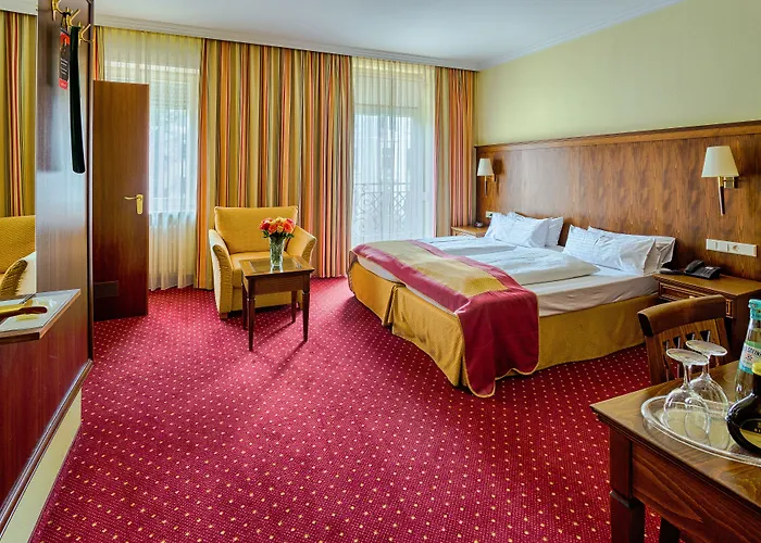 レーマーホフ ホテル