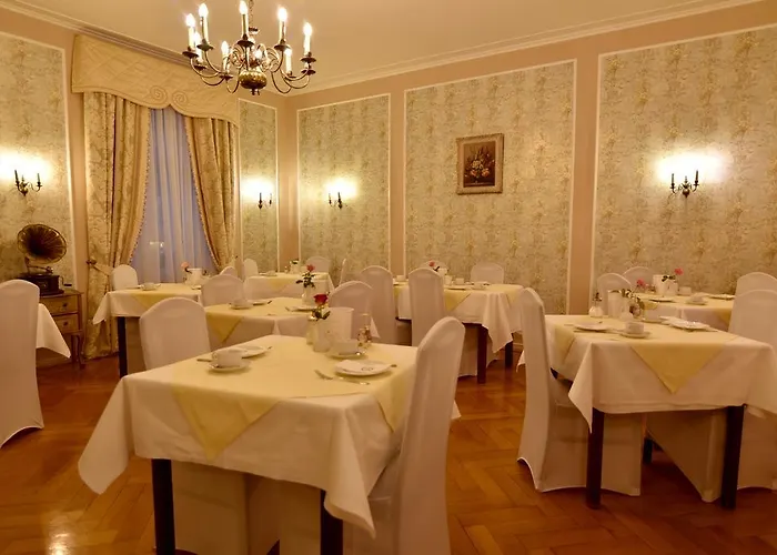 レーマーホフ 3*