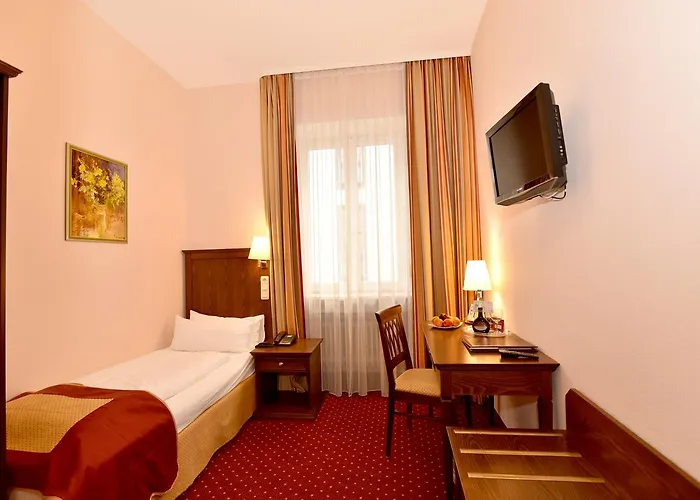 レーマーホフ 3*